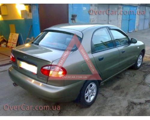 Козырек на стекло Daewoo Lanos Бленда (стеклопластик, под покраску)