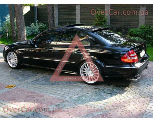 Козырек на стекло Mercedes E-Class W211 02-09 Бленда (стеклопластик, под покраску)