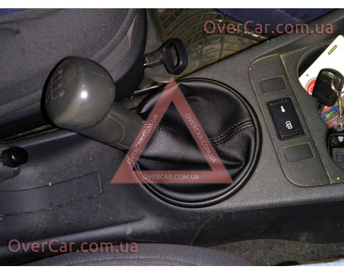 Чехол ручки кпп Skoda Roomster 2006-2015