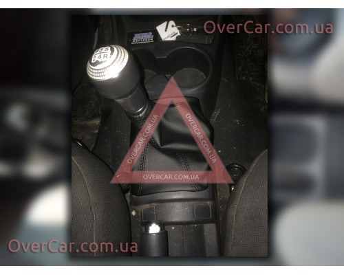 Чехол ручки кпп Hyundai Getz 2002-2011