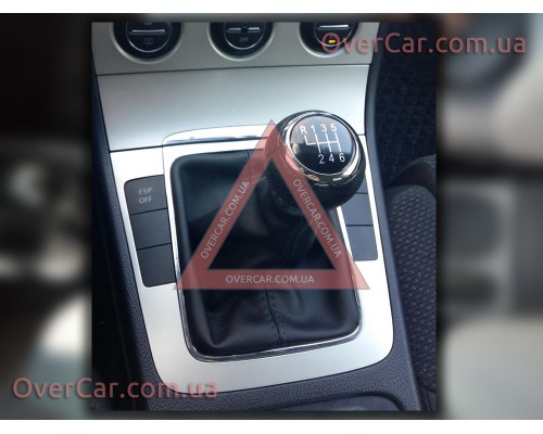 Чехол ручки кпп Volkswagen Passat B6 2005-2010
