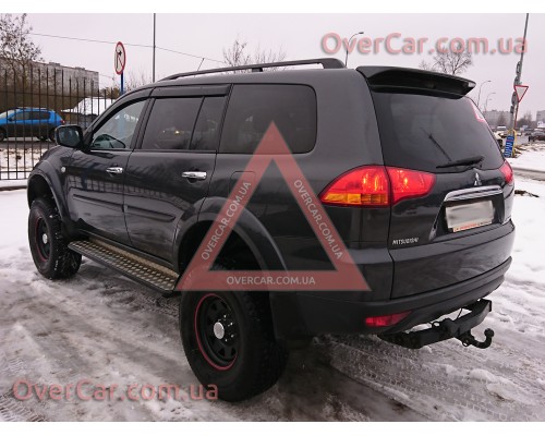 Спойлер Mitsubishi Pajero Sport 08-15 ДСТ (стеклопластик, под покраску)