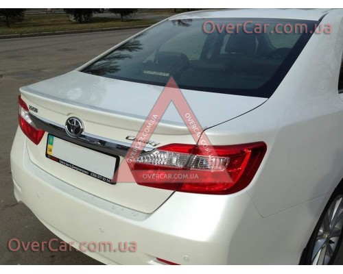 Спойлер Toyota Camry 50, 55 2011-2017 Лип (стеклопластик, под покраску)