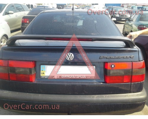 Спойлер Volkswagen Passat B4 ДСТ (стеклопластик, под покраску)
